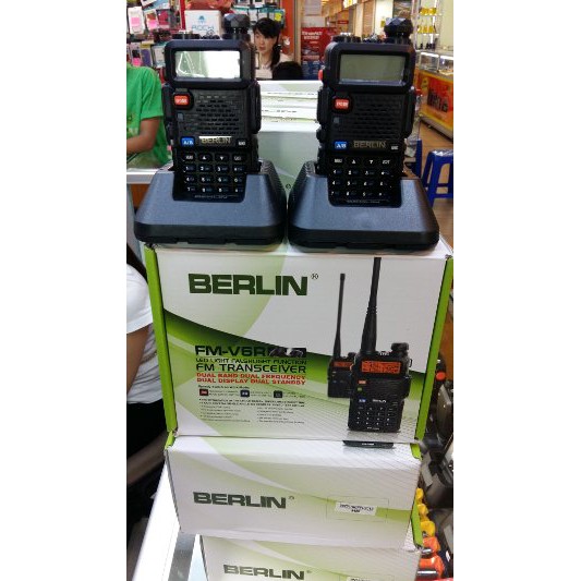 HT BERLIN UV6R   FM RADIO Free Headset Berkualitas