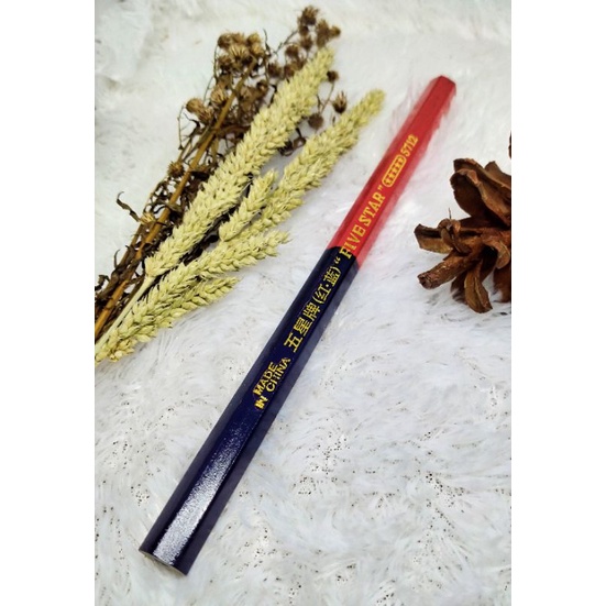 

Pensil Jahit Merah dan Biru