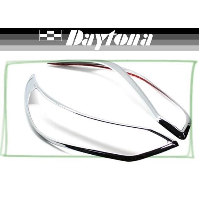 DAYTONA Garnish Cover Lampu Depan Toyota Yaris 2018- Chrome