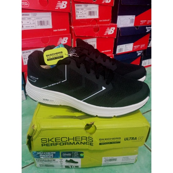 Skechers 220082/BKW