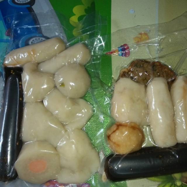 

Pempek khas palembang