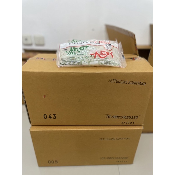 

FETTUCINE / KWETIAUW SHIRATAKI KEMASAN 1 BOKS