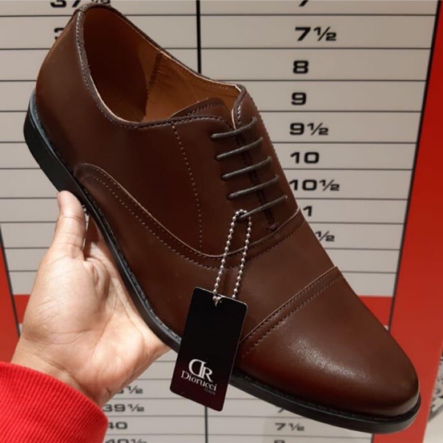 Sepatu Pria Diorucci Size 43