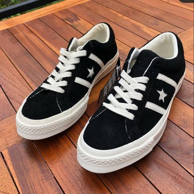 Sepatu Original Converse Academy One Star BW Low