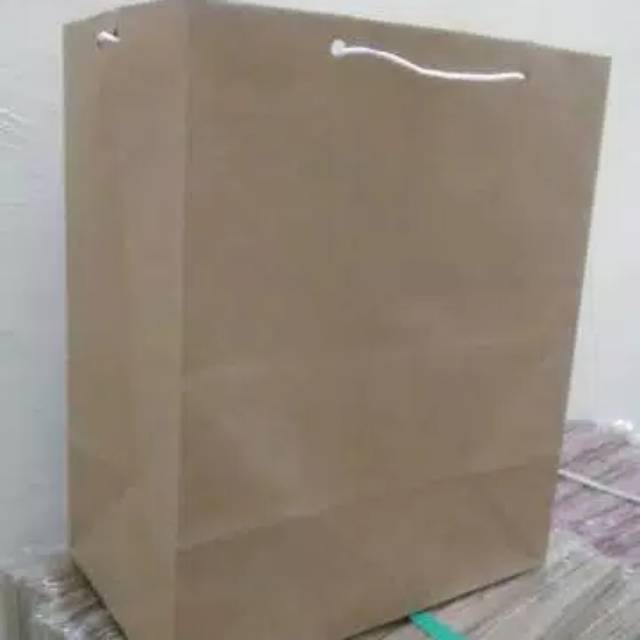 

Paper bag/tas kertas R5 polos (18x22)