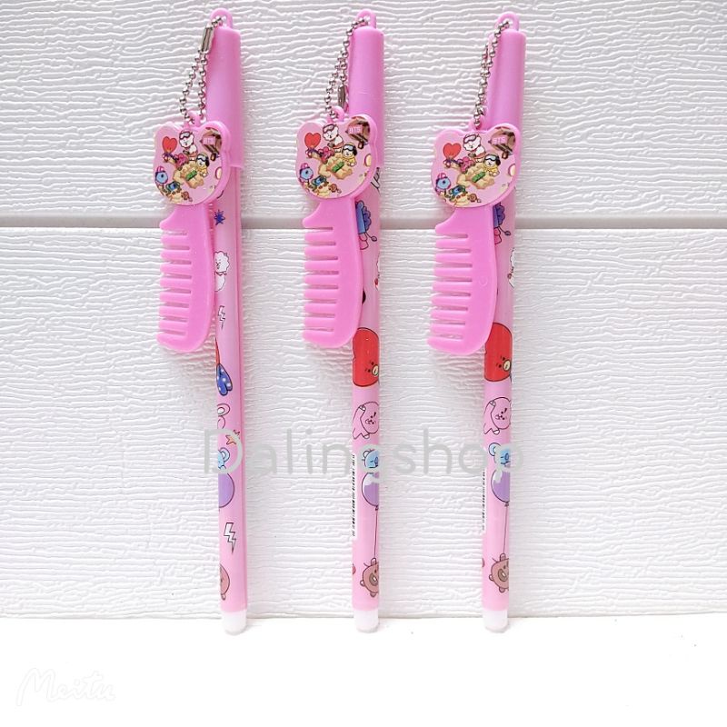 Dalingshop / PULPEN GEL BT21 + GANTUNGAN UNIK LUCU BT21 / PEN BT21 / PEN SQUID GAME + GANTUNGAN BONEKA GOYANG  / PULPEN SQUID GAME-Sisir Pink 1pc