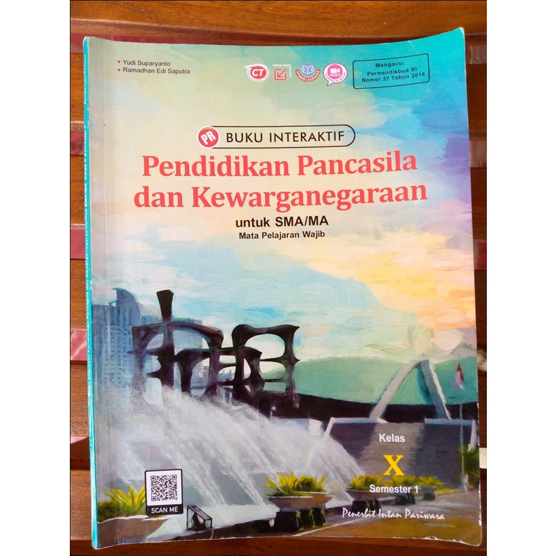 [PRELOVED] Buku Interaktif / LKS PPKN Pendidikan Pancasila dan Kewarganegaraan Wajib PR Intan Pariwa
