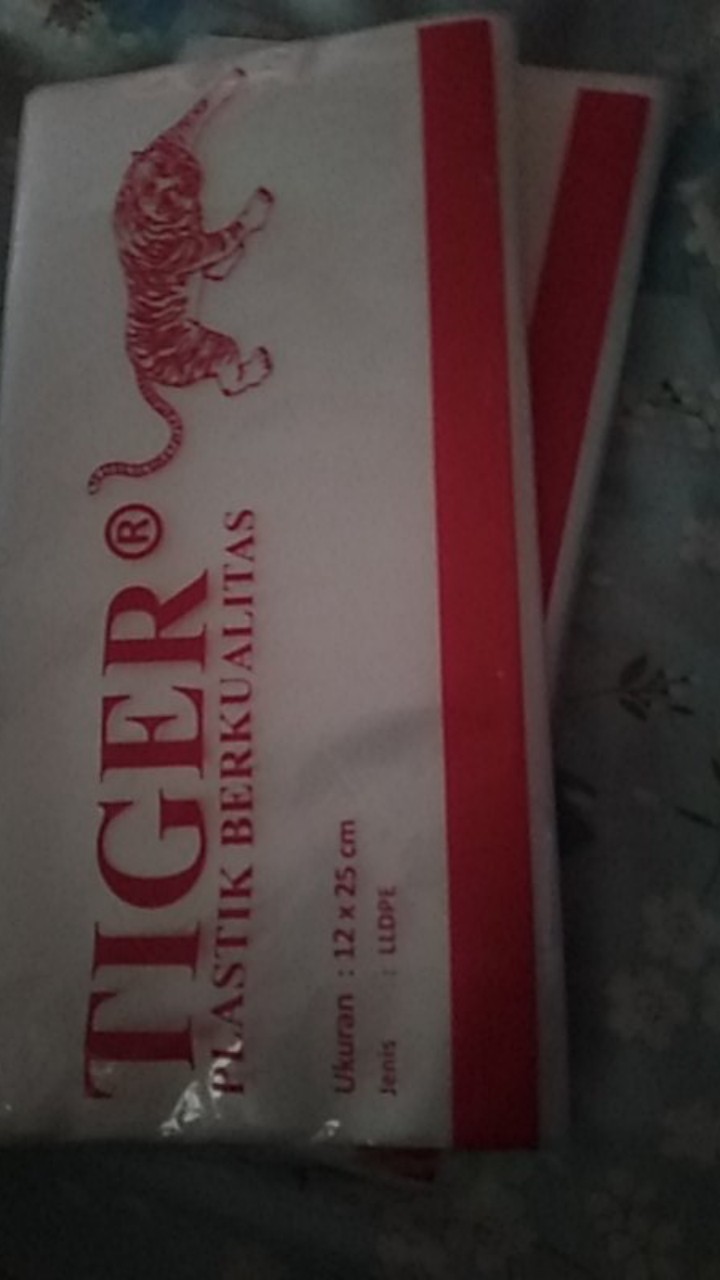 Plastik Pe / Plastik Es Ukuran 10x20 12x25