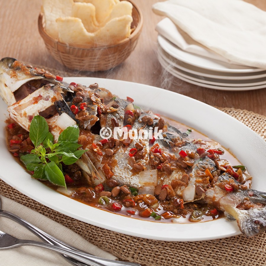 

Munik Resto's Patin Bangkok Kukus