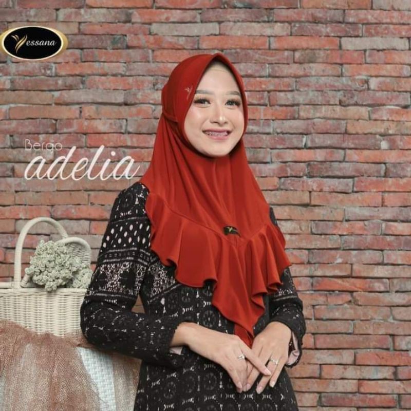 yessana bergo adelia