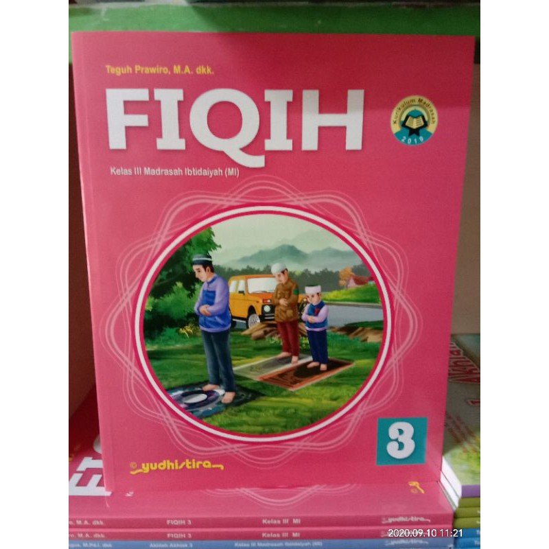 Buku Fiqih Mi kelas 3 Yudhistira