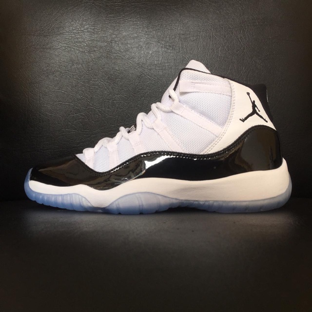 AIR JORDAN 11 CONCORD 2018