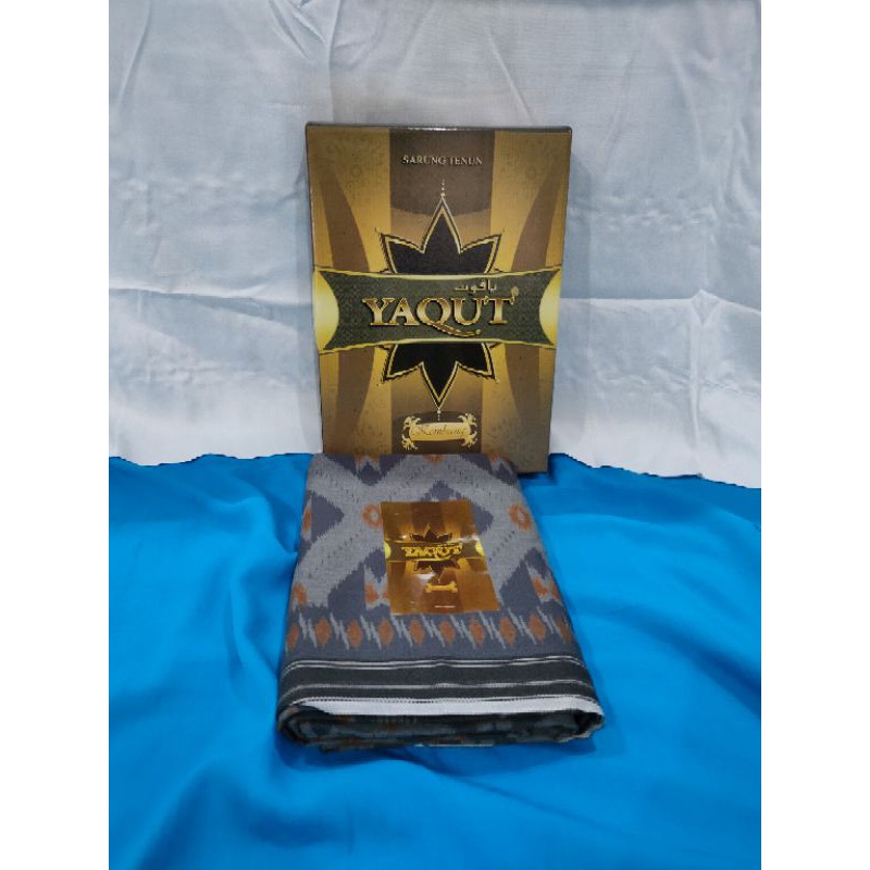 sarung yakut kembang