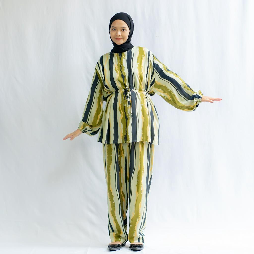 Bajuboo Alika - One set Busui &amp; Bumil Friendly Rayon