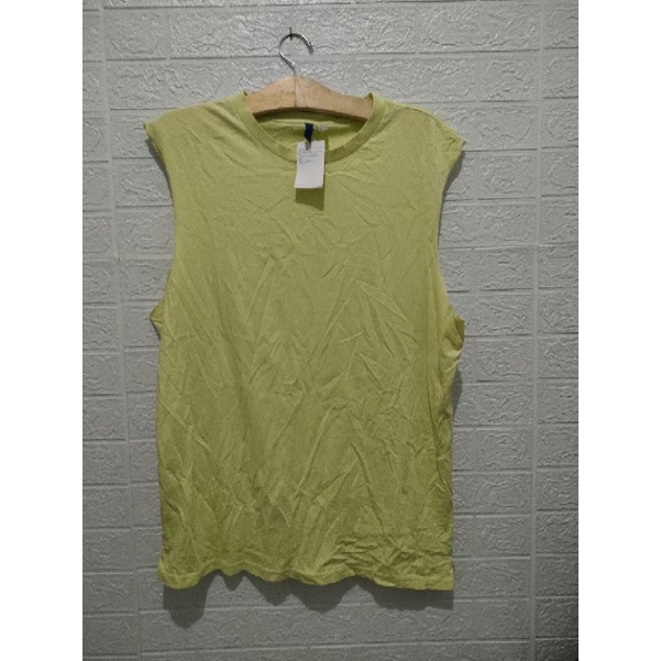 Kaos Singlet Gym Fitness Pria H&M Original size XL obral new year