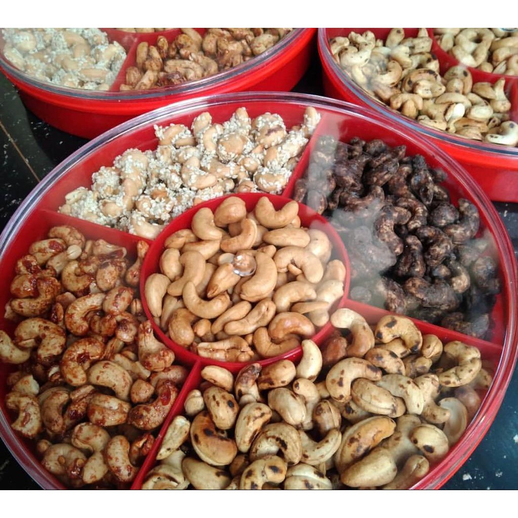 

KACANG METE MIX VARIAN RASA