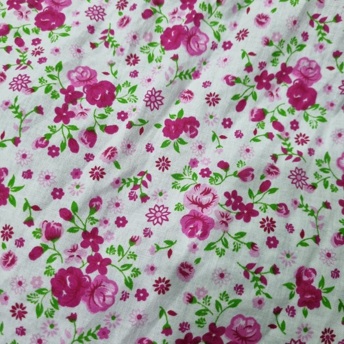Kain Santung Halus Rayon Santung Motif Bunga Kembang Pink Seri 1- 50cm