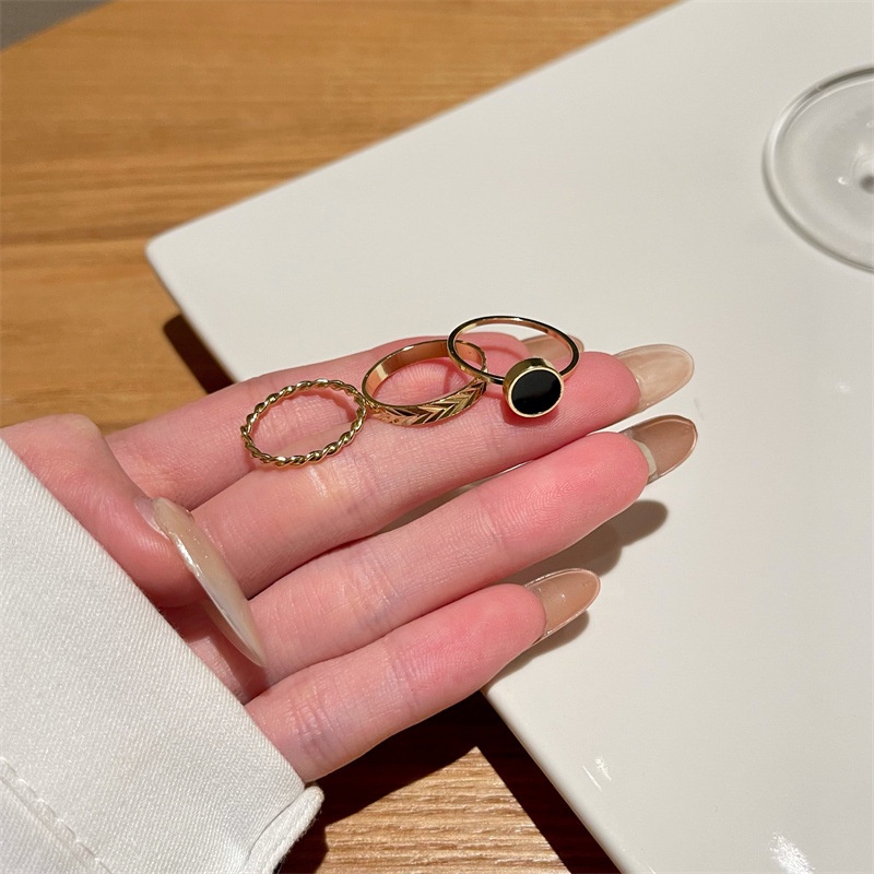 Set Cincin hitam titanium emas fashion rings cincin korea