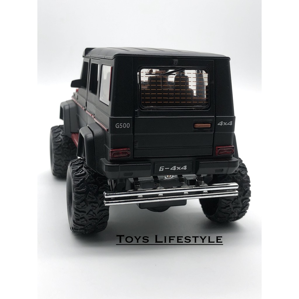 Mainan Mobil Diecast Mercedes G Class Off Road 1:32 (Hitam)