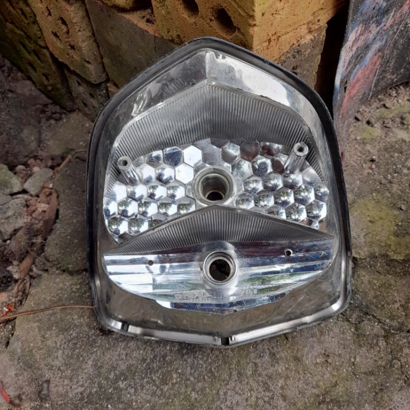 reflektor lampu belakang tiger revo rumah lampu belakang tiger revo