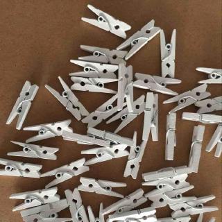 100pcs Klip Foto Mini Bahan Kayu Warna Polos Untuk 100pcs Klip Foto Mini Bahan Kayu Warna Polos Untuk