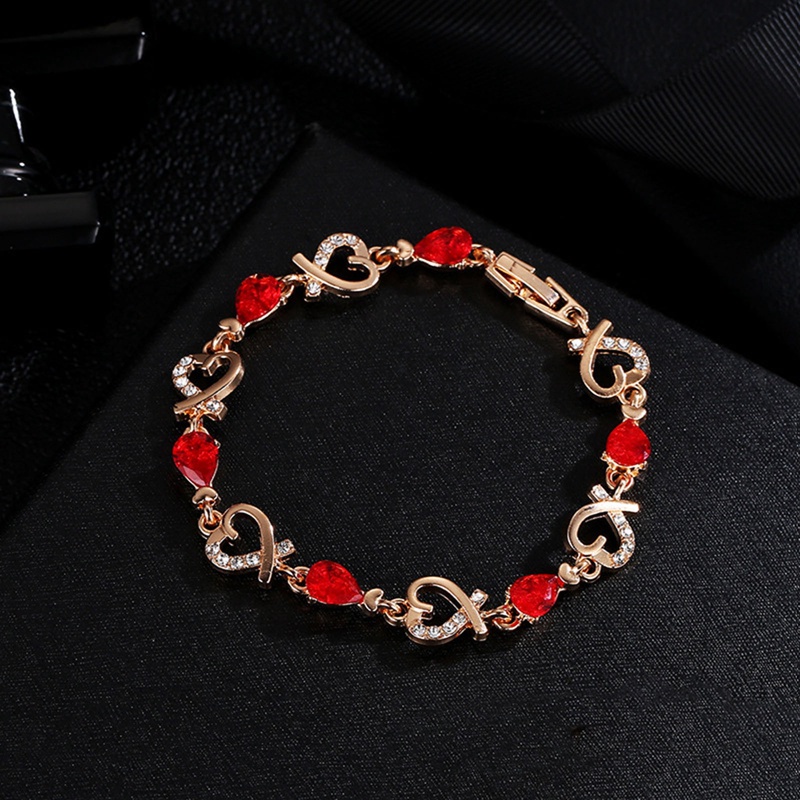 Gelang Rantai Emas Adjustable Desain Hati Hias Kristal Zircon Untuk Wanita