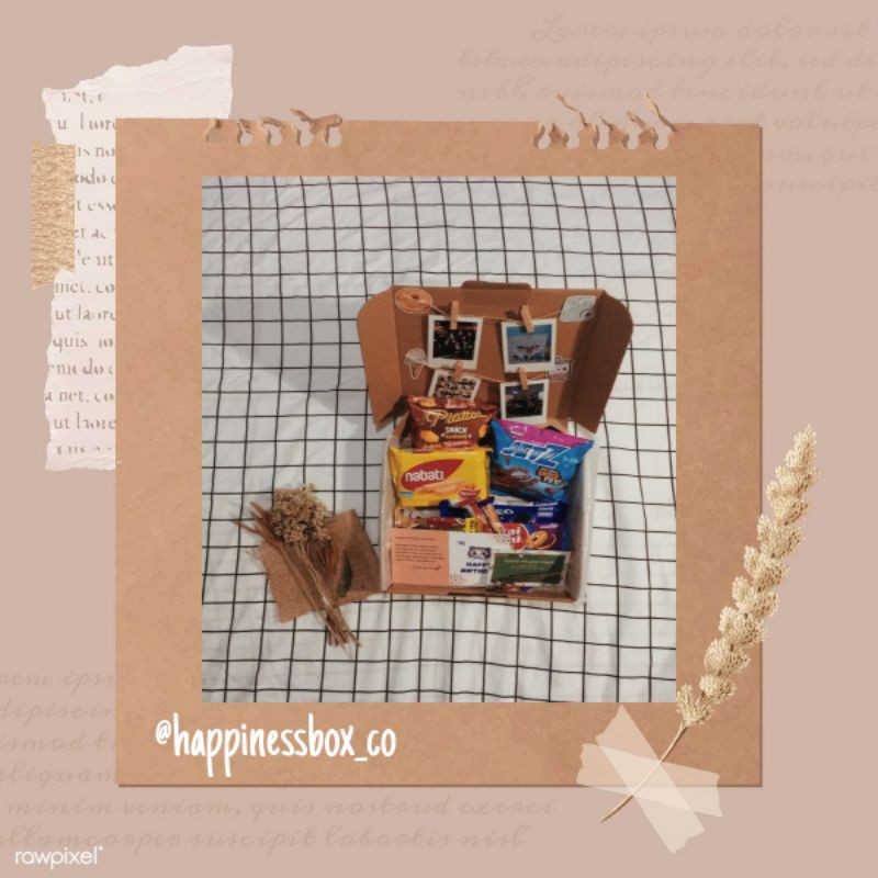 

SNACK BOX REGULER + 4 POLAROID + CARD