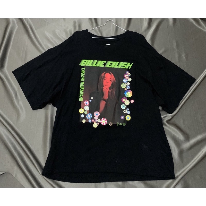 Preloved Baju Billie eilish Oversize Uniqlo ORIGINAL