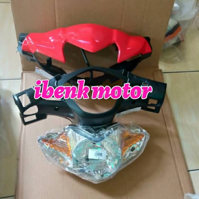 BATOK KEPALA LAMPU DEPAN BELAKANG REVO ABSOLUTE MERAH