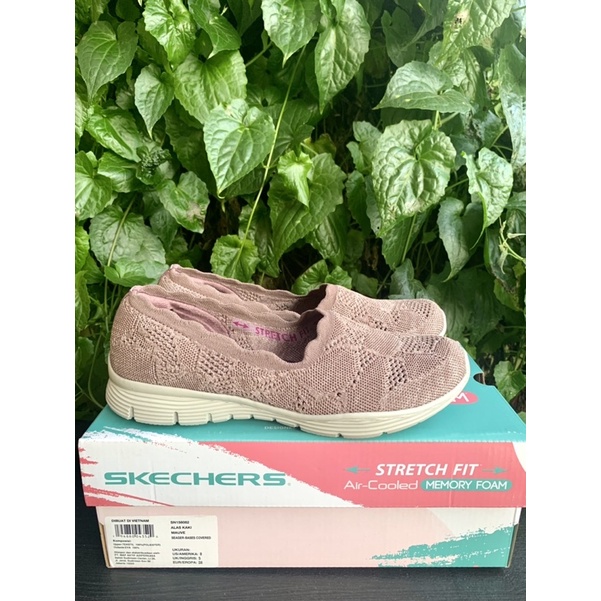 Skechers Original Sepatu Wanita Size 38