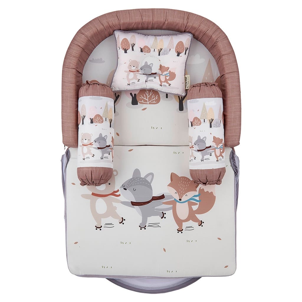 [2 Kg] Vee &amp; Mee Kasur Bayi Lipat Bumper Anti Bakteri + Kelambu Raccoon &amp; Friends Series -  VMK 1050