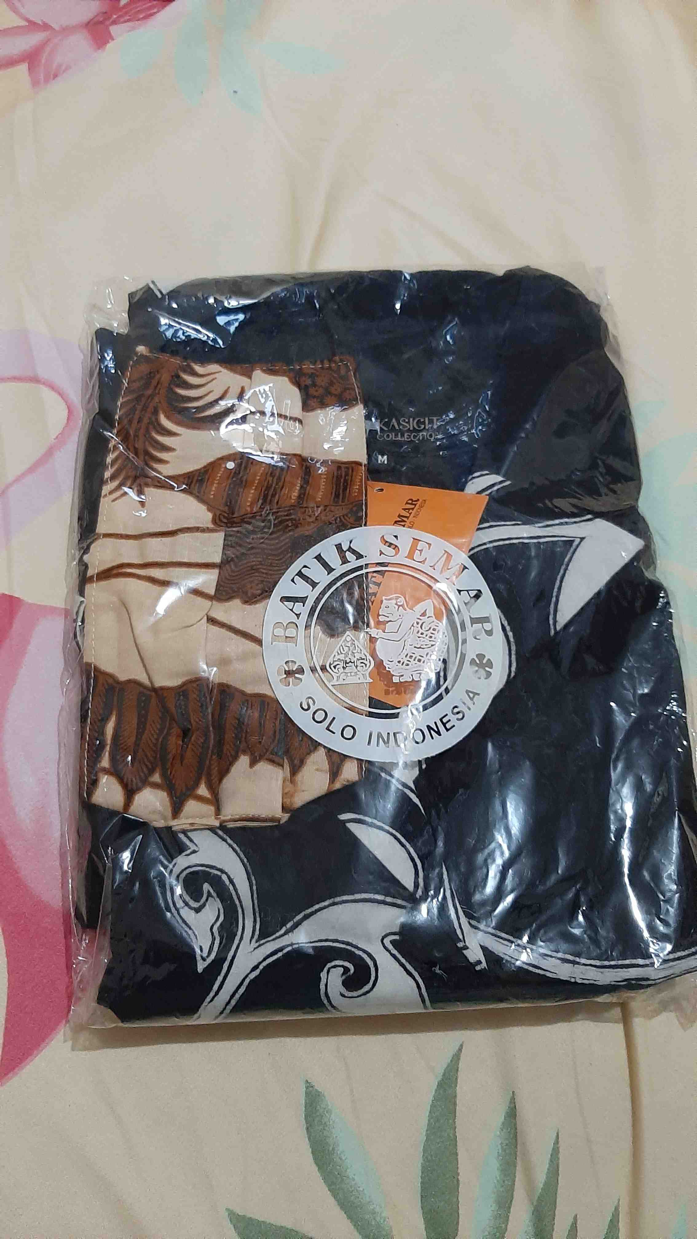 Batik Semar Rd Peaked Lapel - Pi Tl Pk Hp 8a - Hitam Putih