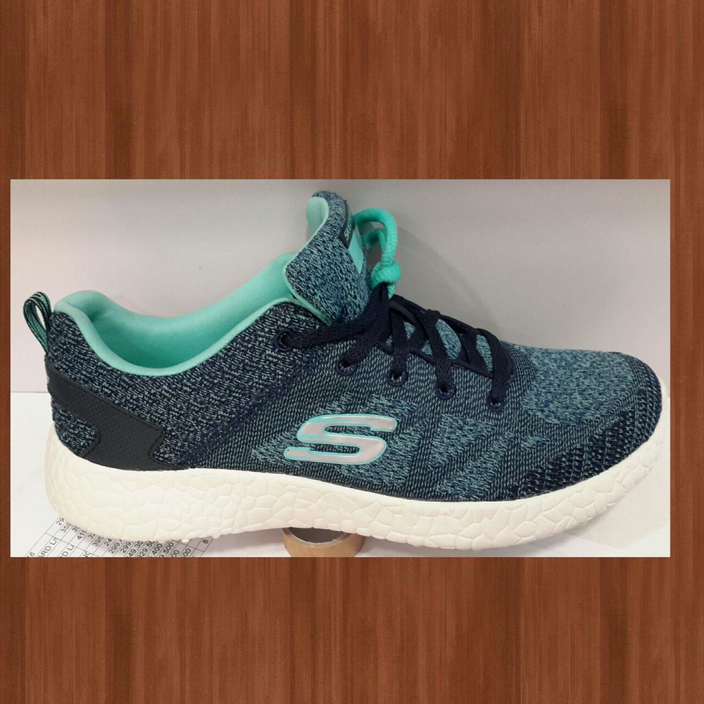 Skechers sepatu skechers skechers original Skechers Go Run BNIB