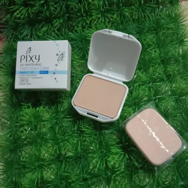 Bedak refill pixy two way cake