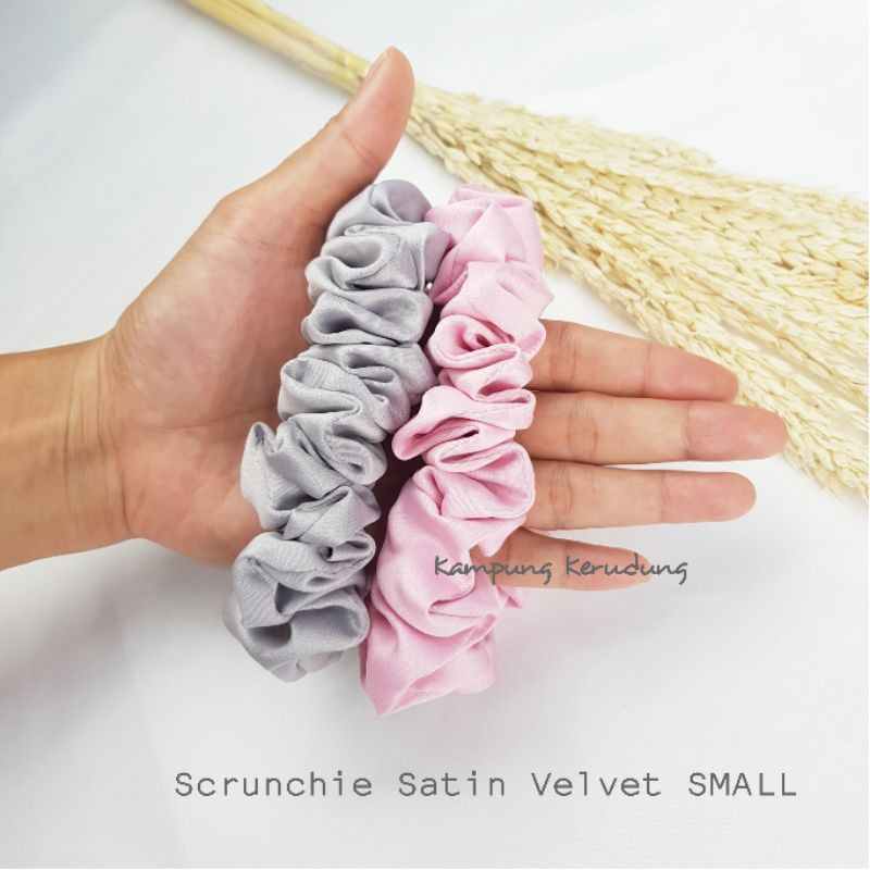 Scrunchie Satin Velvet SMALL Kunciran Ikat Rambut Aksesoris