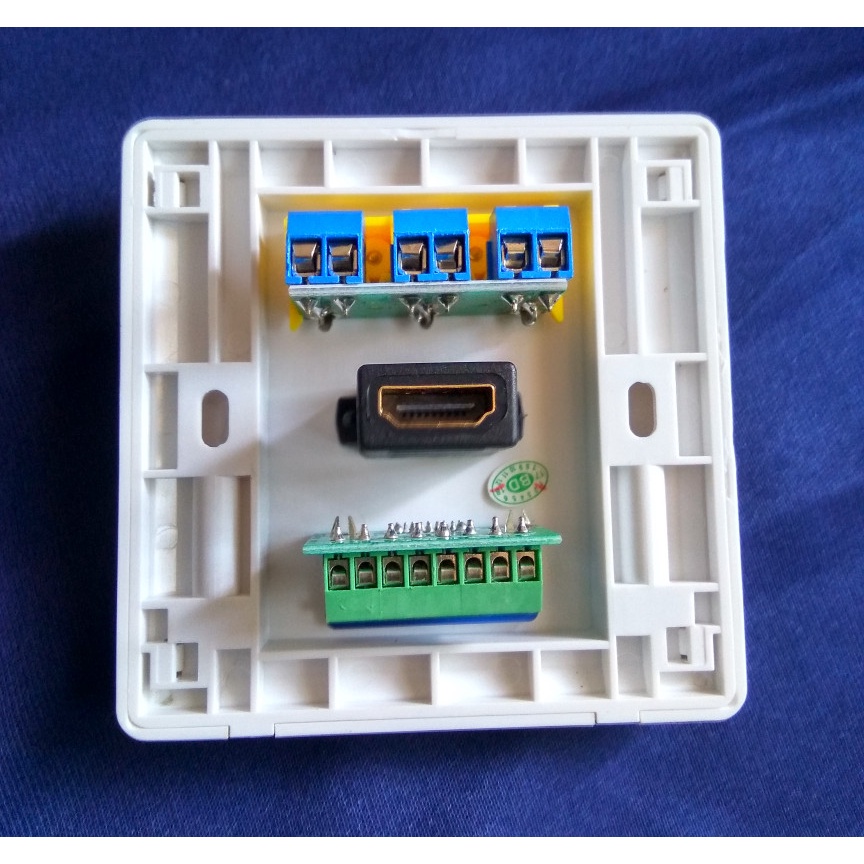 Faceplate HDTV RCA dan VGA AV / Stop Kontak Hd-mi VGA dan 3 RCA 3in1