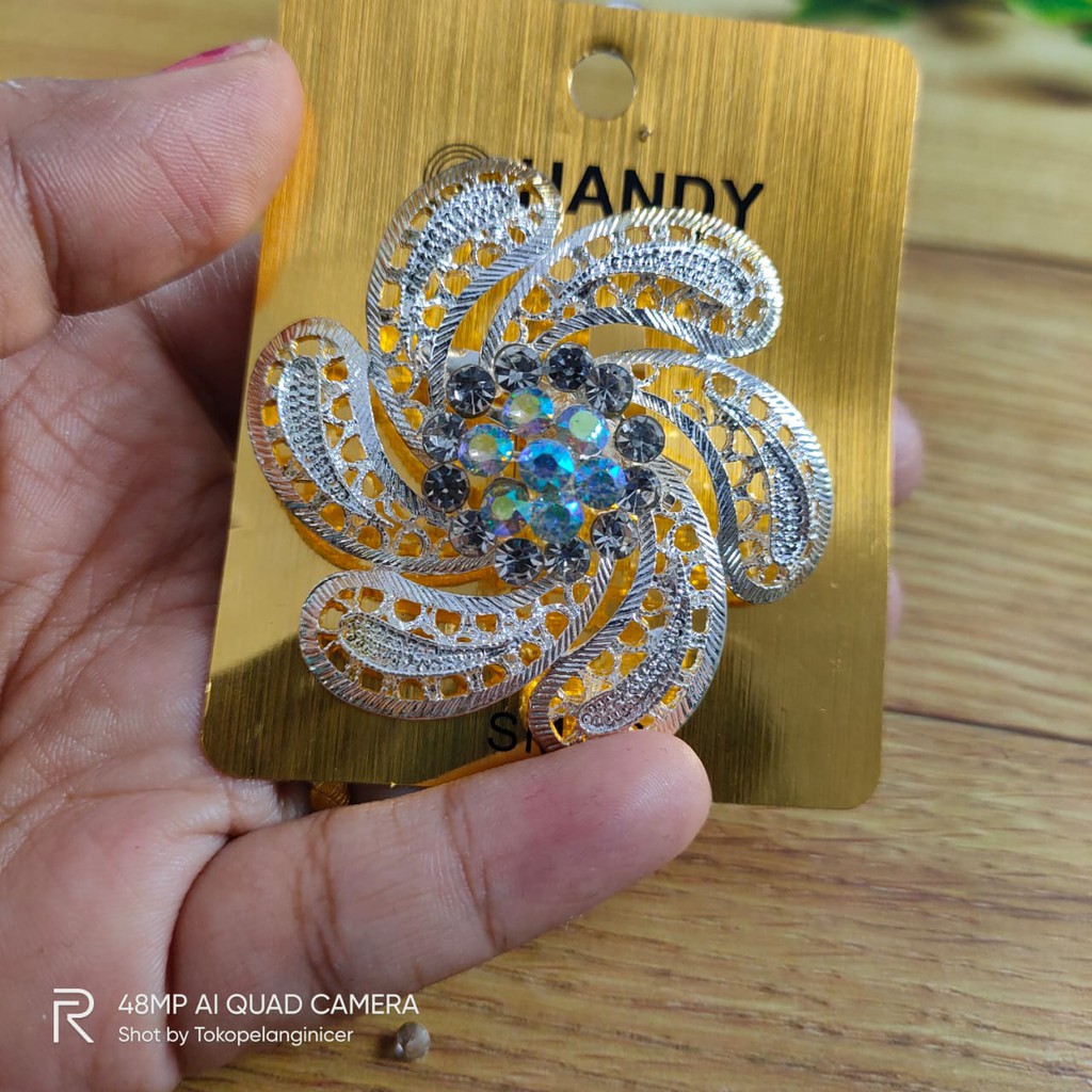 Bros Bunga Korea Bross  Pesta Hijab Brooch Kebaya Dagu Tokopelanginicer