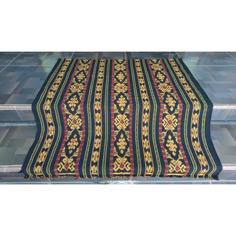 Kimono tenun motif toraja biru dongker