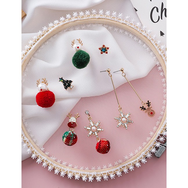 LRC Anting Tusuk Fashion Christmas Tree Hair Ball Christmas Antlers Snowflakes Elk Hair Ball Earring