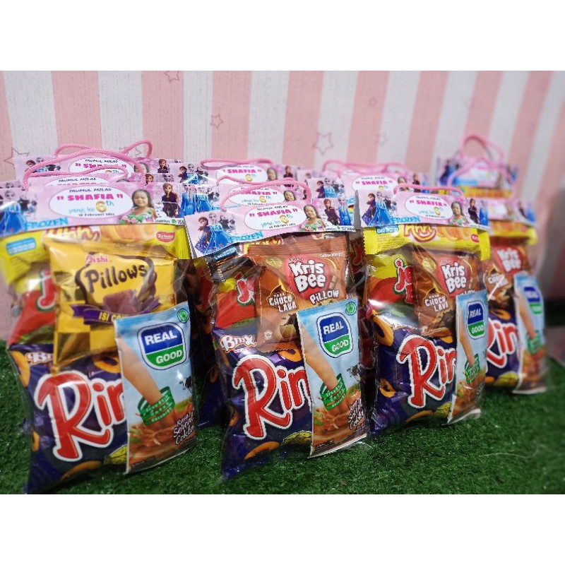 Paket Snack ultah / bingkisan snack ultah / goodibag snack/ snackultahmurah