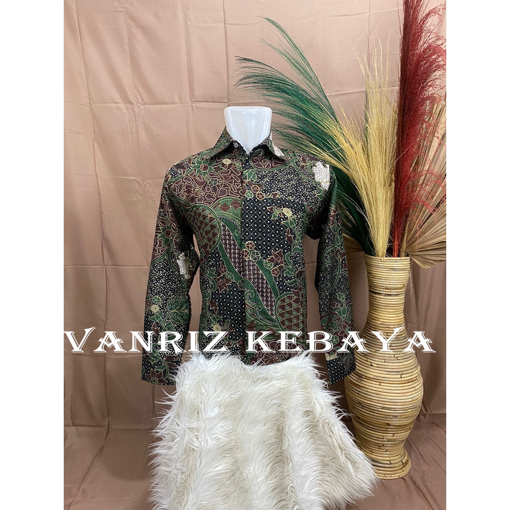 Vanriz Kebaya-Kemeja Batik Pria Lengan Panjang