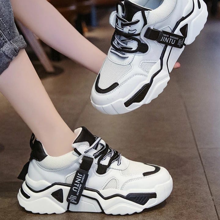 Sepatu wanita korea fashion jintu putih slide hitam
