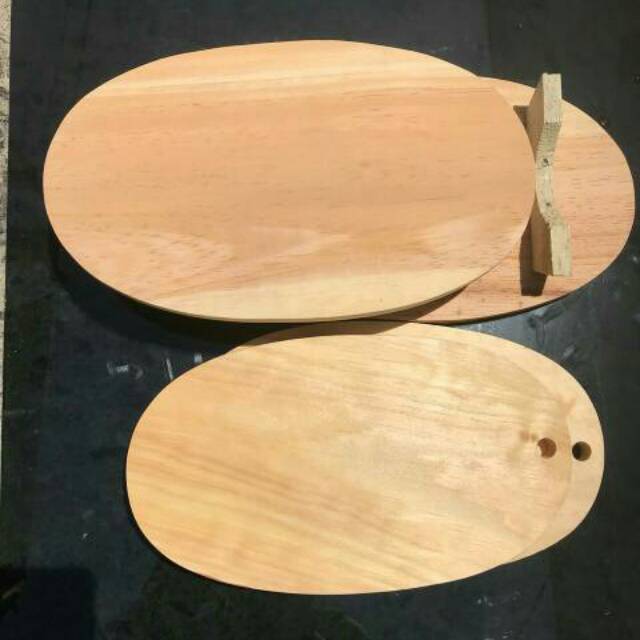 Talenan Kayu  24X15cm Talenan Oval Kaki Halus Dan Elegan Kayu Pinus