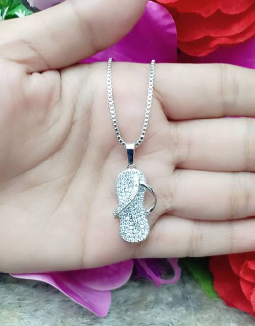 Xuping Kalung Dan Liontin motif sandal