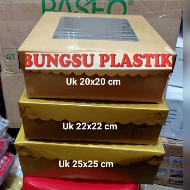 

Selalu Baru .. Dus Kaca Mas / Dus Kue warna Gold / Dus Kue Tutup mika uk 20x20 cm 22x22 cm & 25x25 c