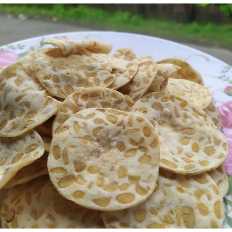 

TEMPE KRIPIK SAGU 1 Kg