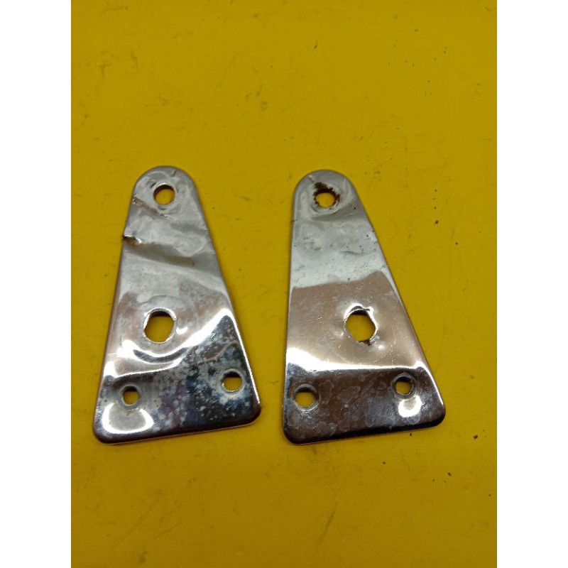 sepasang kupingan braket lampu depan honda Megapro lama megapro primus tiger lama original murah