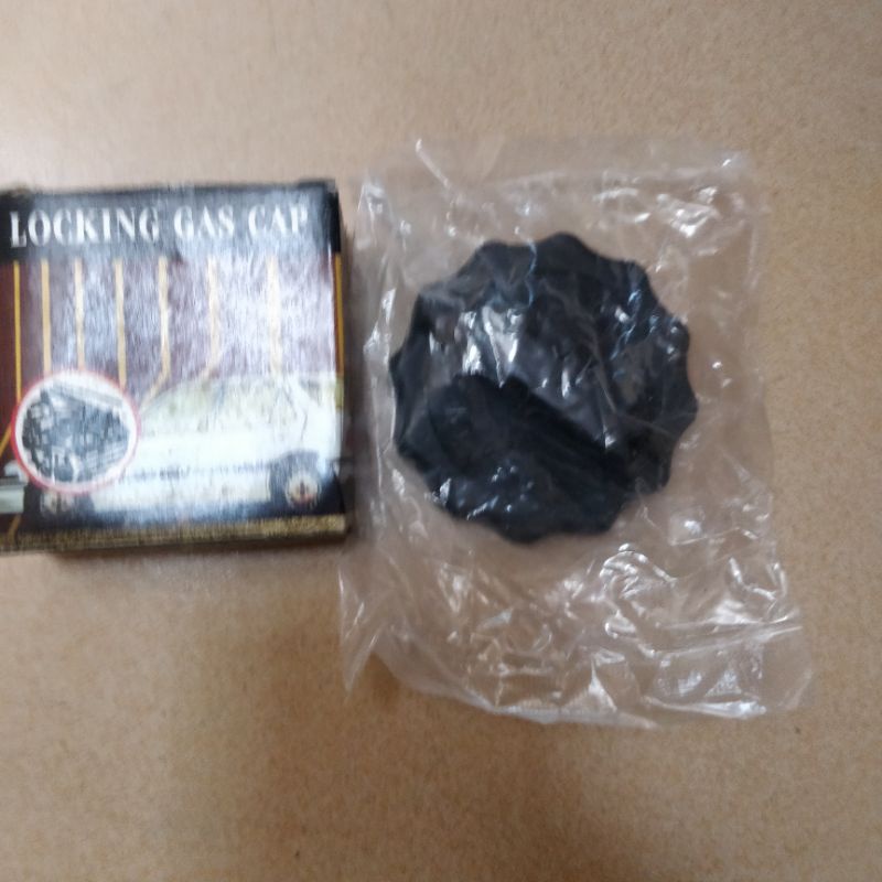 Tutup Tangki solar Isuzu Panther