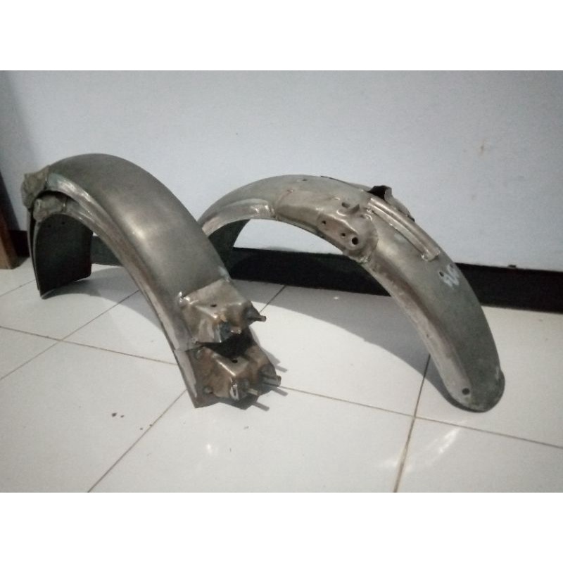 spakbor cb slebor cb 100 selebor cb100 spakbor belakang cb100 spakbor cb100 tatanan