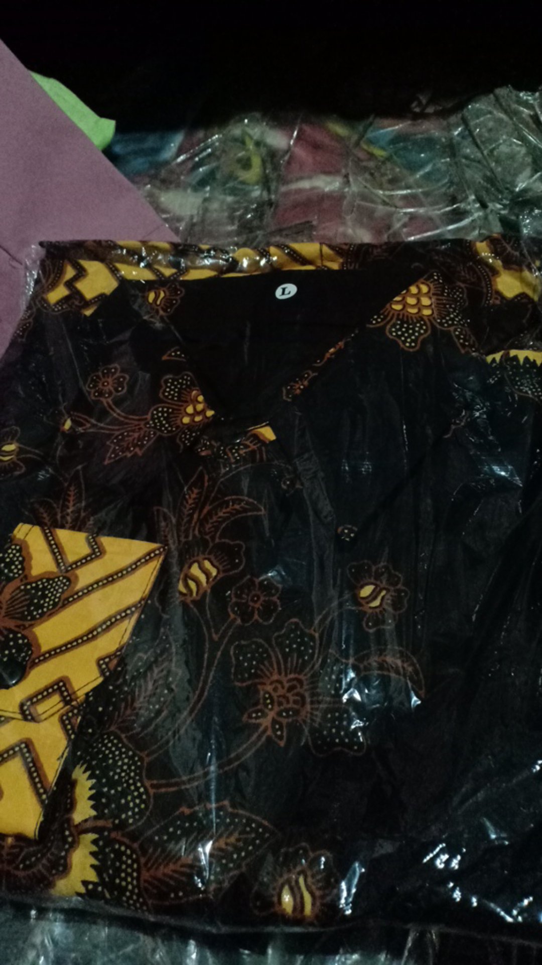 Ready Warna Cream Dan Grey - Batik Couple Dilan Danilla Tile Brukat Tunik Alika Selendang Azzura